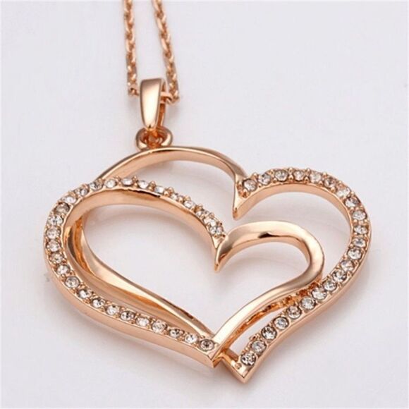 Heart Shape Gold plated pendant - Picture 3 of 5